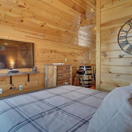 Hatcher Mtn Retreat Sevierville Cabin With Hot Tub! 外观 照片