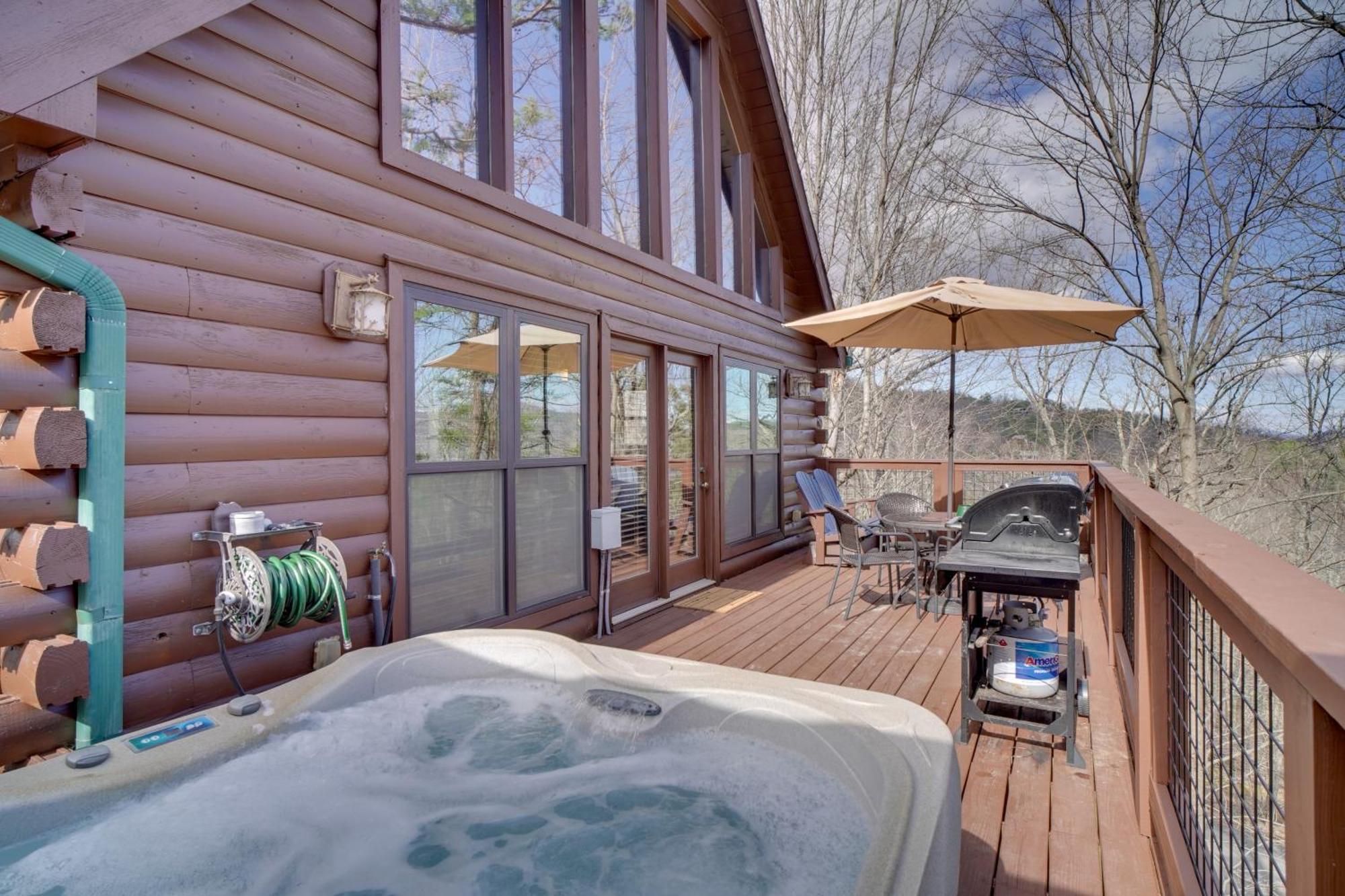 Hatcher Mtn Retreat Sevierville Cabin With Hot Tub! 外观 照片